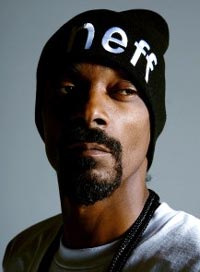 Headshot of Snoop Dog in a Neff beanie